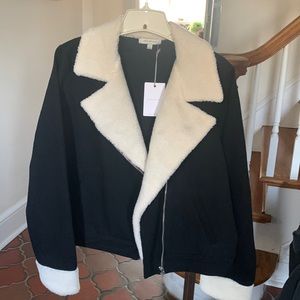 Black jean jacket with Sherpa details